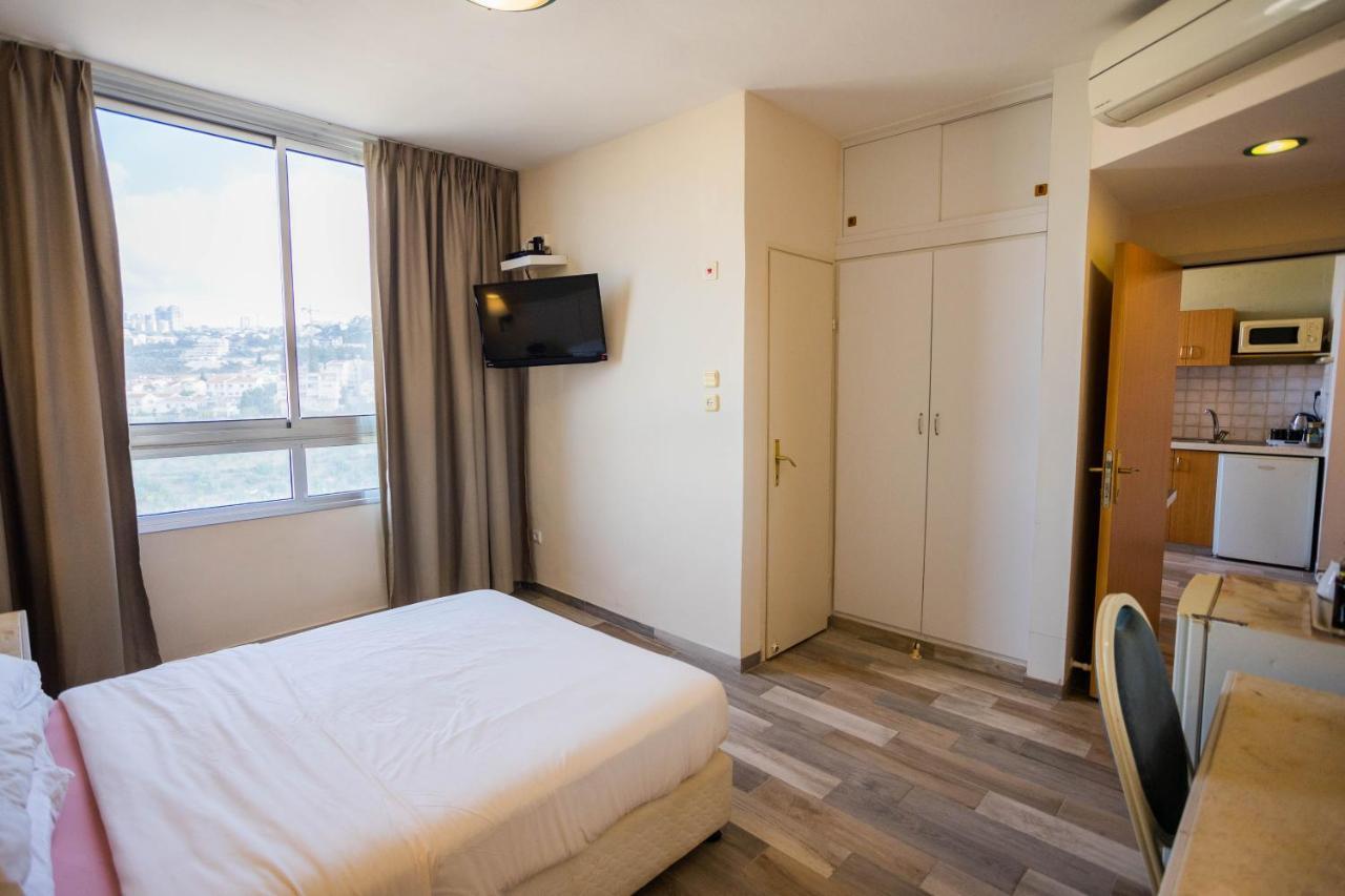 Marom Hotel Хайфа Экстерьер фото