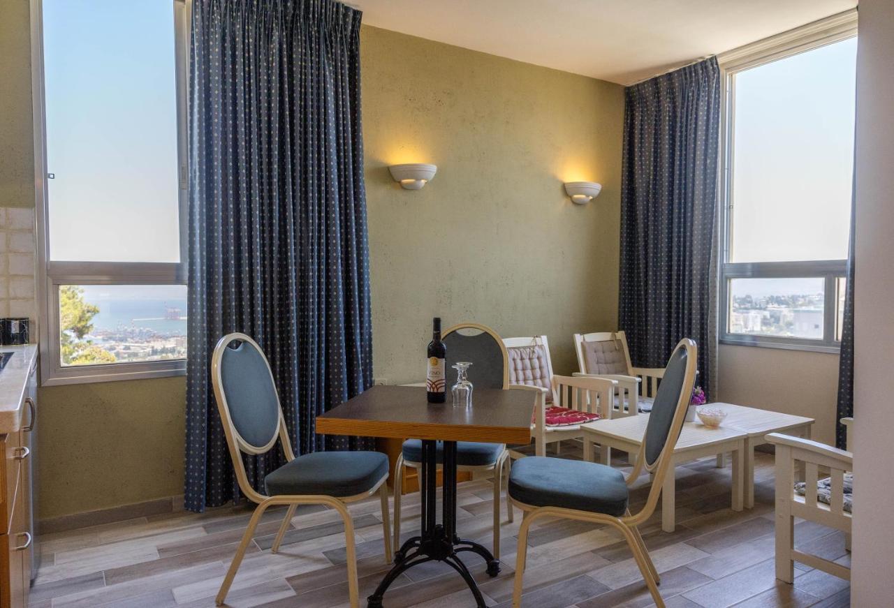 Marom Hotel Хайфа Экстерьер фото