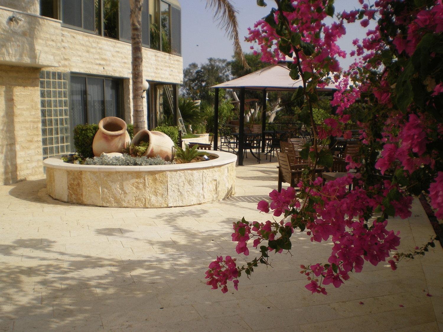 Marom Hotel Хайфа Экстерьер фото